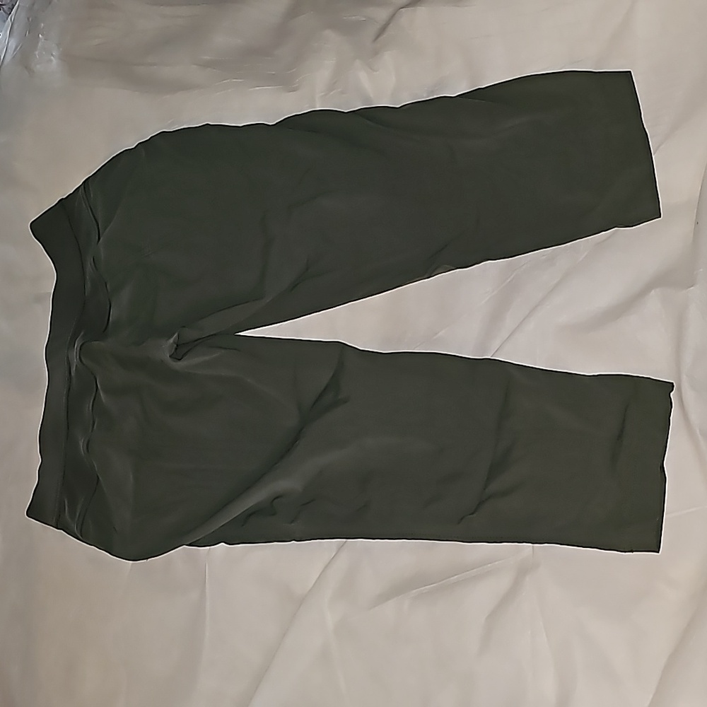 Athleta Green Pants Woman's Size 10 - Picture 15 of 16